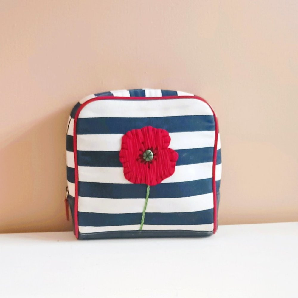 Bath & Body Works Makeup Bag Patriotic Red White Blue Stripes Big Red Applique …